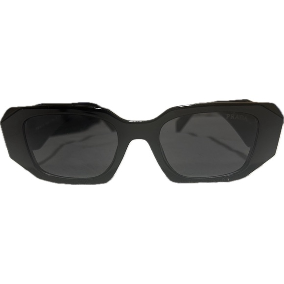 Prada SPR 17W Sunglasses | Classic Black | New Without Box | Luxury Eyewear - Picture 3 of 6